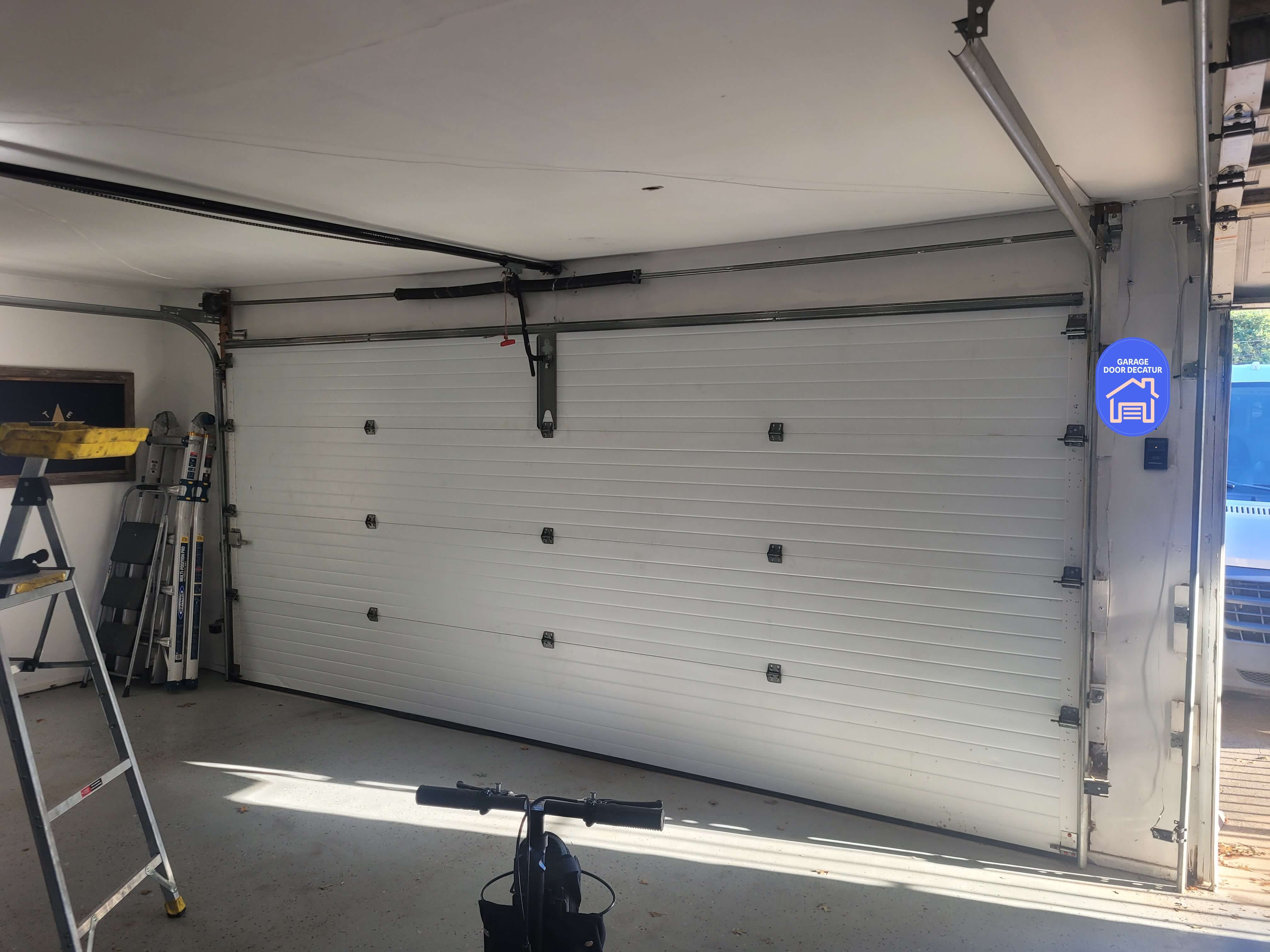 overhead-steelback-garage-door-repair